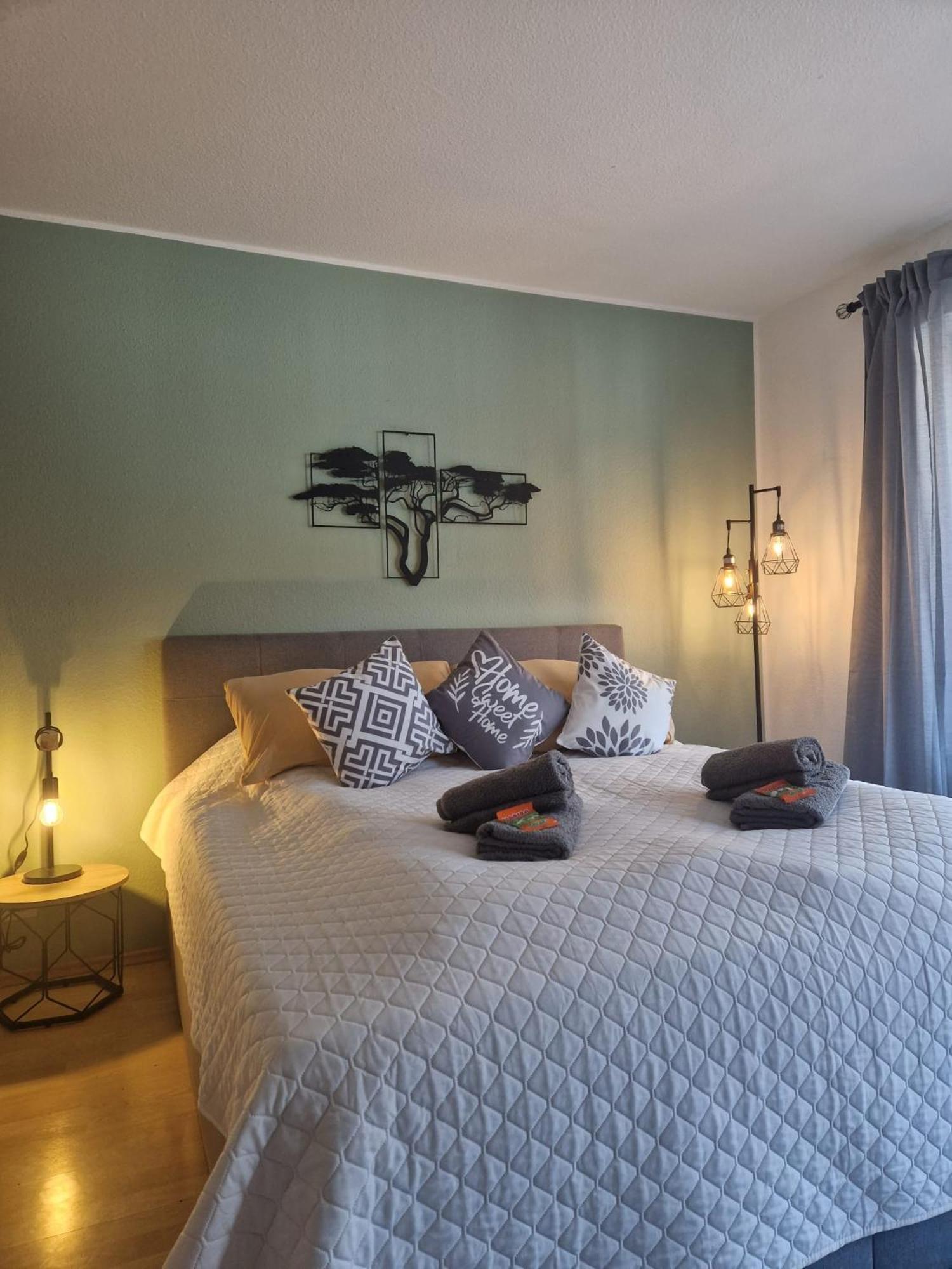 Dehome - Enjoy - Stay By Central Station Koblenz  Exteriör bild